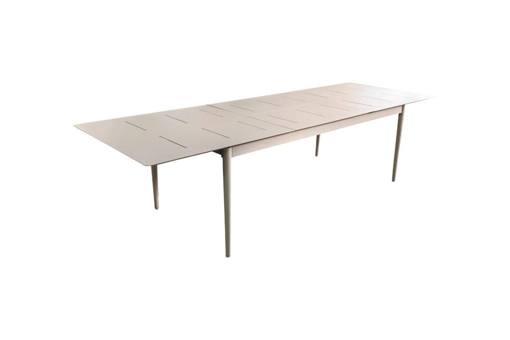 שולחן 2.10 שמפניה